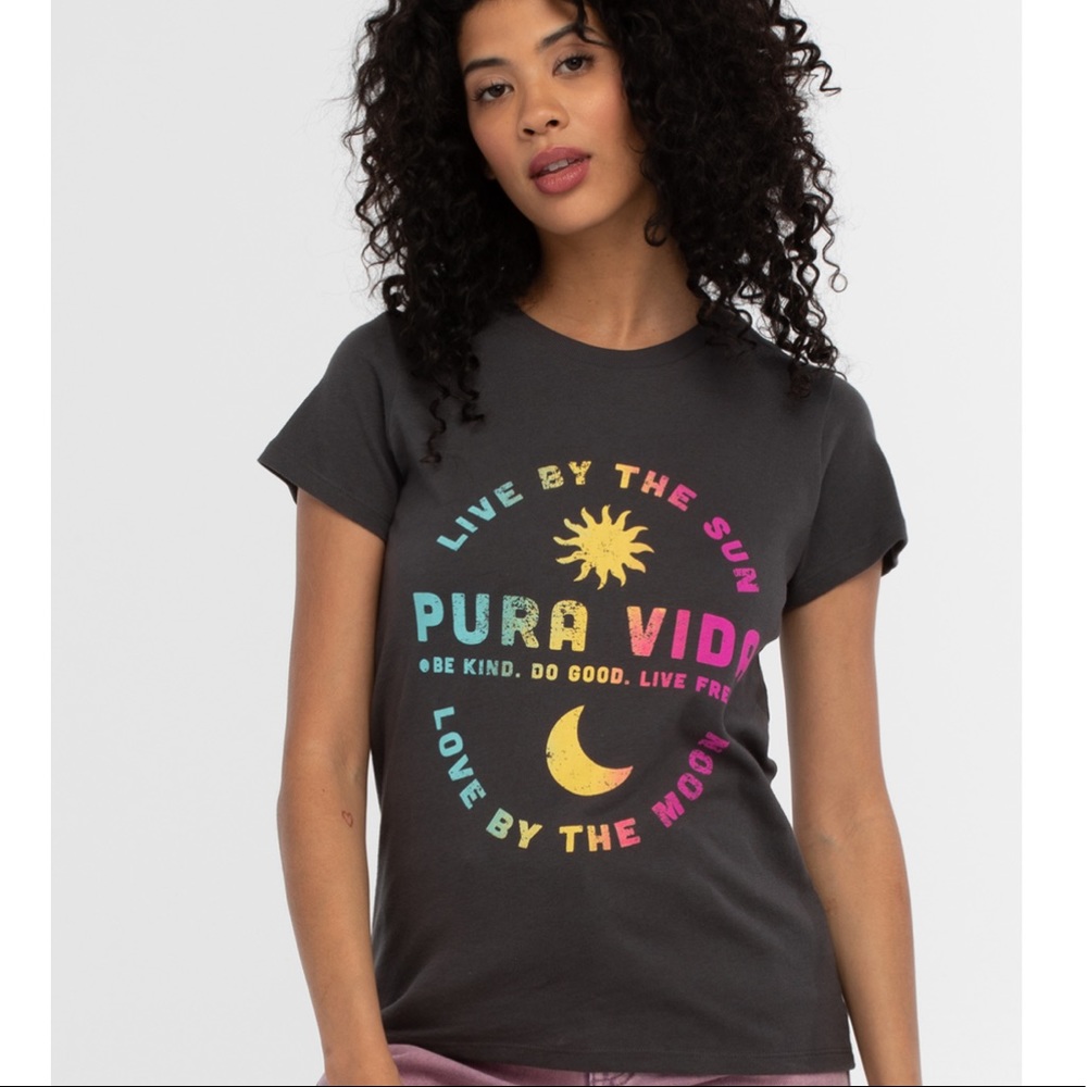 NWT Pura Vida Live By the Sun Tee